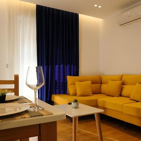 2E Center Apartment Tiran Dış mekan fotoğraf