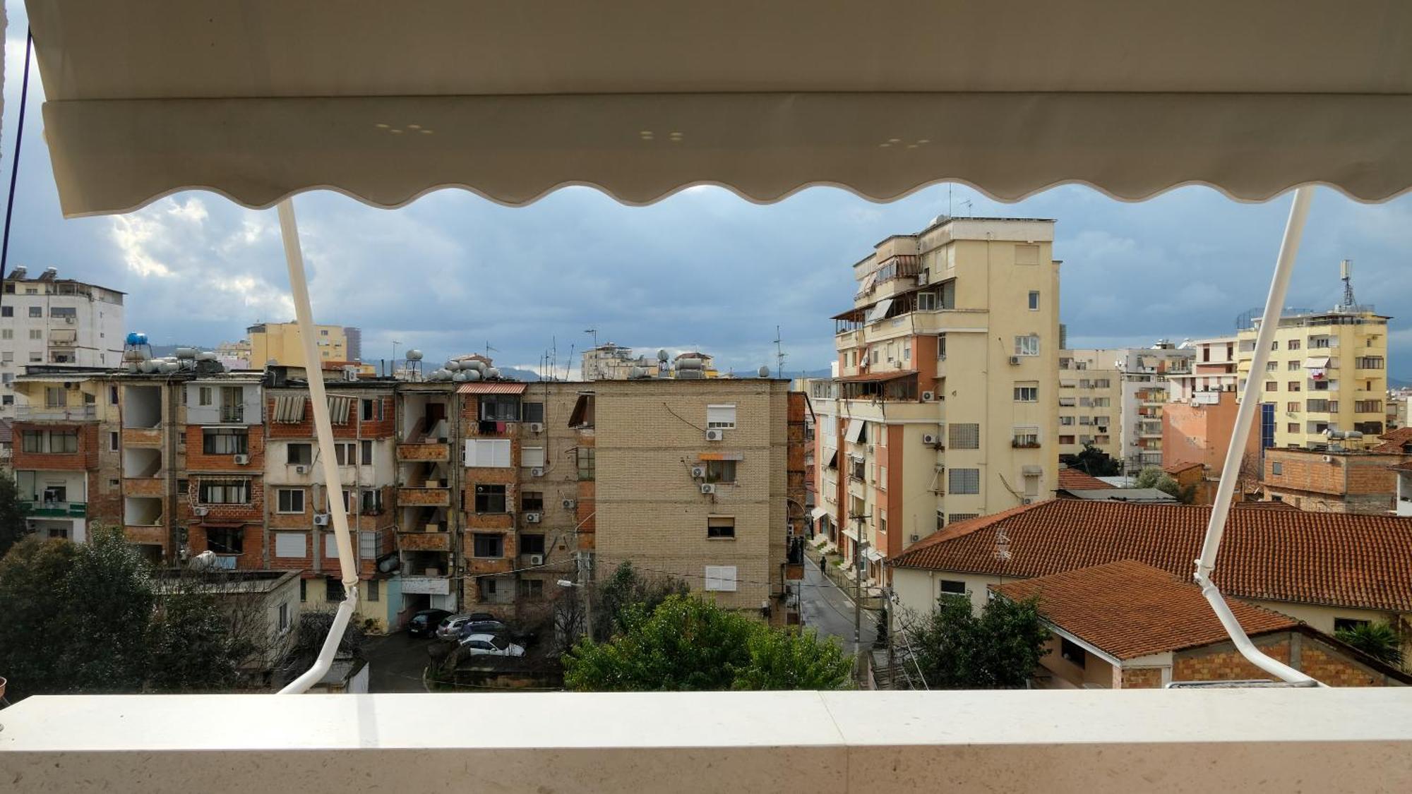 2E Center Apartment Tiran Dış mekan fotoğraf